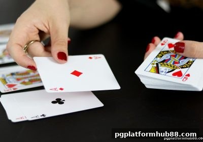 pg电子平台独家解析：LOL主题斗地主制胜出牌技巧与心法