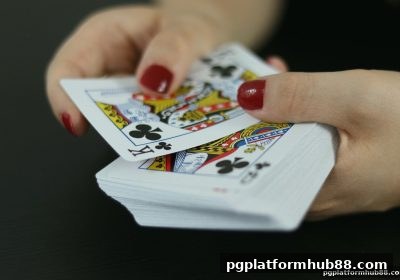 pg电子平台深度解析：JDB捕鱼斗地主快速反击策略与百分百充值回馈玩法